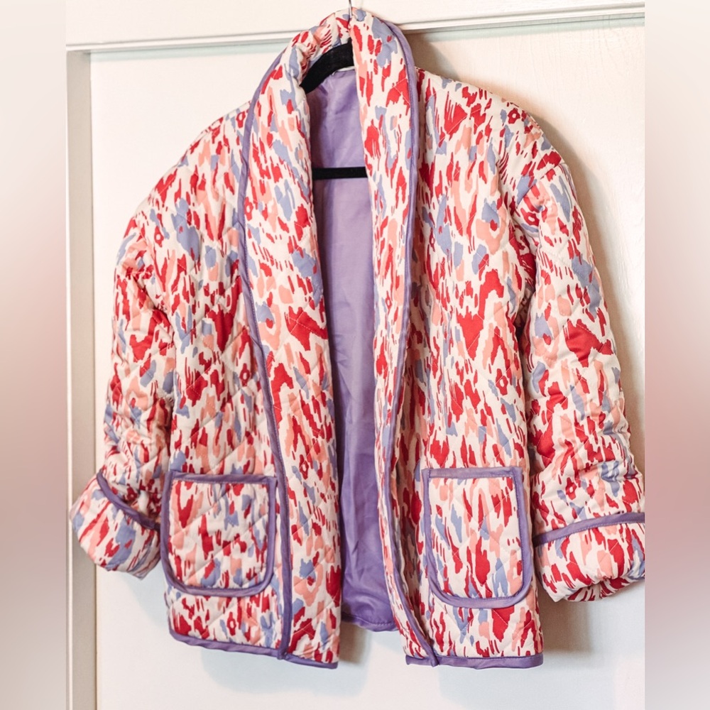 Sunday Up (Avara) Abstract Quilted Puffer Jacket in Lavender, Pink Size L